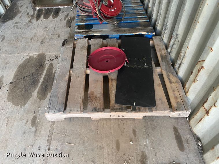 image for item JA9257 Storage container