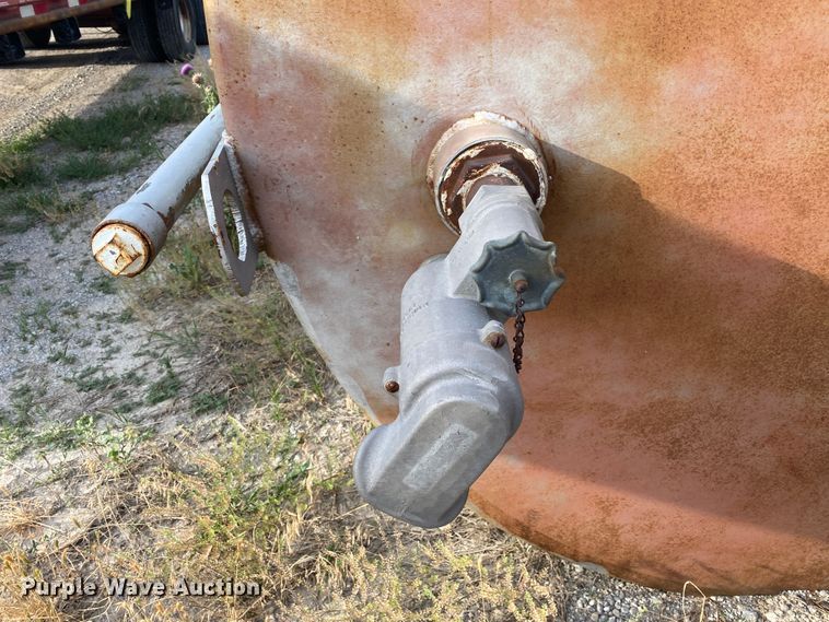 image for item JA9261 Hall Tank Co.  fuel tank