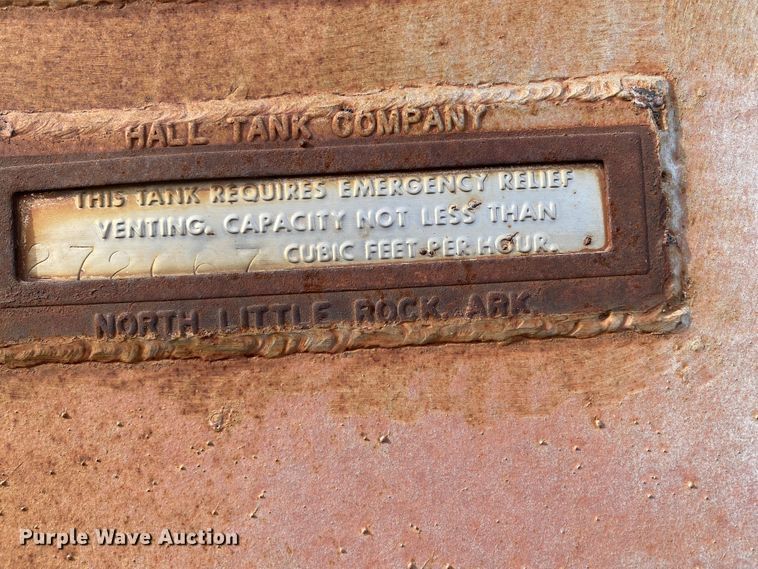 image for item JA9261 Hall Tank Co.  fuel tank
