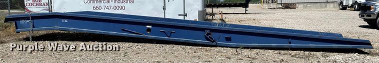 image for item JC9890 Bluff Manufacturing 20SYS8436L  loading dock ramp
