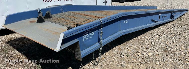 image for item JC9890 Bluff Manufacturing 20SYS8436L  loading dock ramp