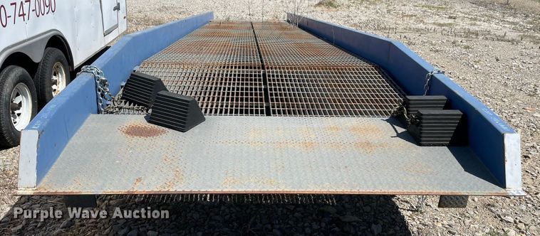 image for item JC9890 Bluff Manufacturing 20SYS8436L  loading dock ramp