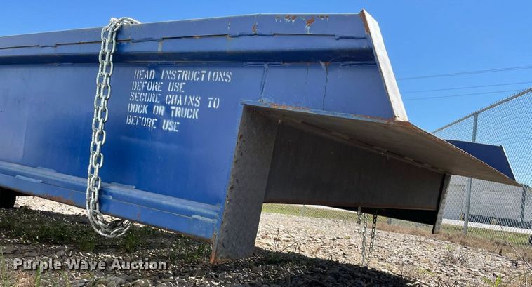 image for item JC9890 Bluff Manufacturing 20SYS8436L  loading dock ramp