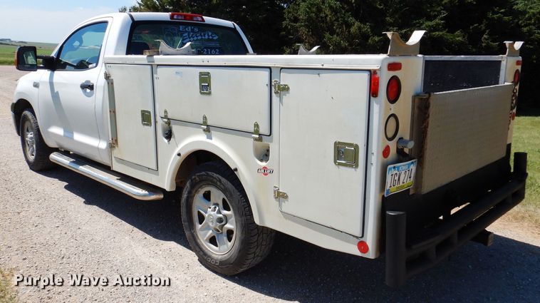 image for item JH9699 2008 Toyota Tundra  utility bed pickup truck