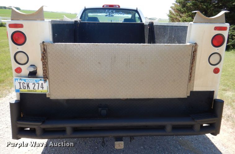 image for item JH9699 2008 Toyota Tundra  utility bed pickup truck