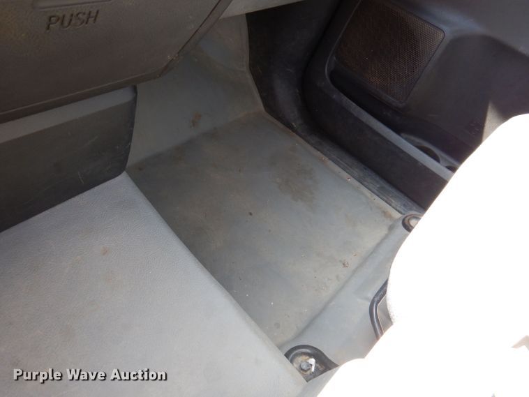 image for item JH9699 2008 Toyota Tundra  utility bed pickup truck