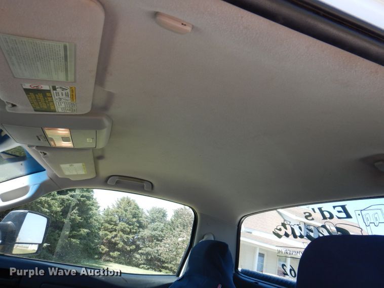 image for item JH9699 2008 Toyota Tundra  utility bed pickup truck