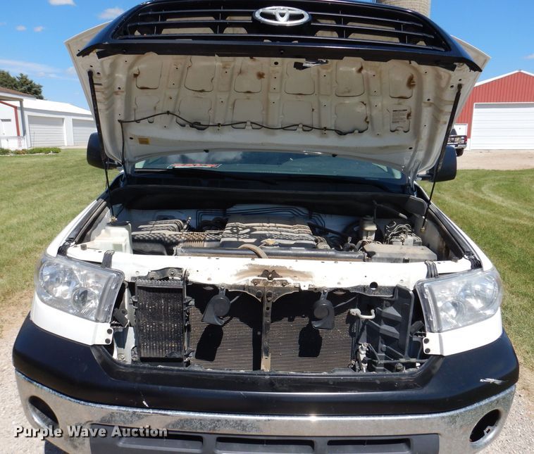 image for item JH9699 2008 Toyota Tundra  utility bed pickup truck