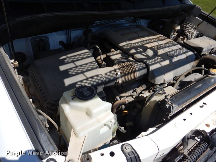 image for item JH9699 2008 Toyota Tundra  utility bed pickup truck