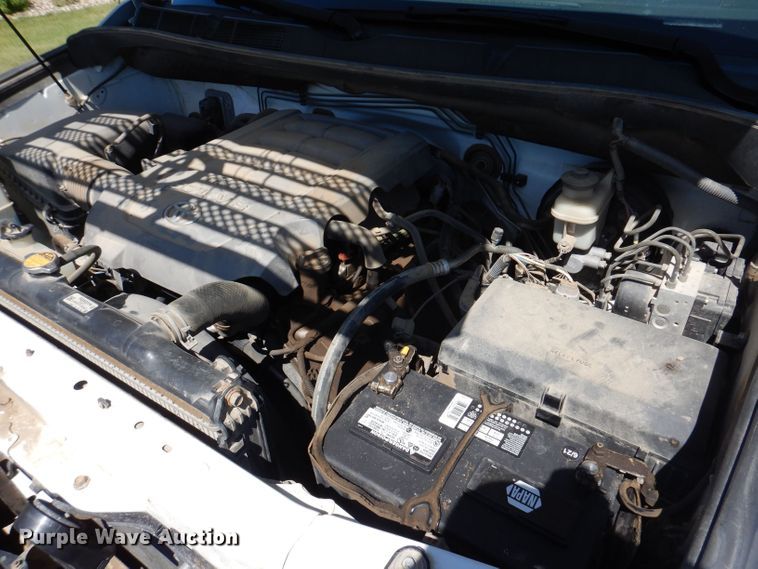 image for item JH9699 2008 Toyota Tundra  utility bed pickup truck