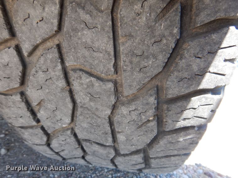 image for item JH9699 2008 Toyota Tundra  utility bed pickup truck