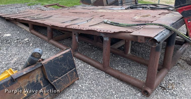 image for item JR9845 Loading ramp