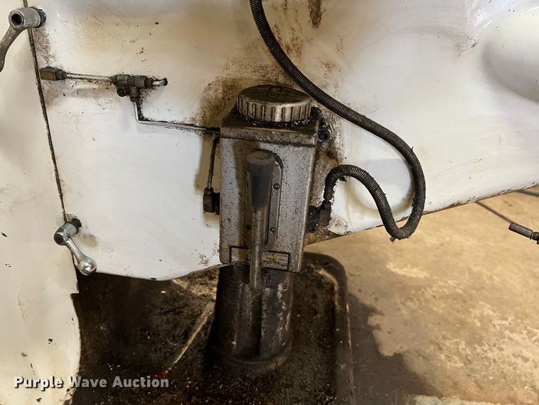 image for item KC9834 Chevalier FM-3VS  milling machine