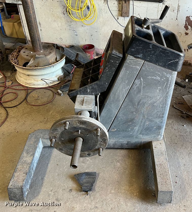 image for item KC9838 JBC 3.5  wheel balancer