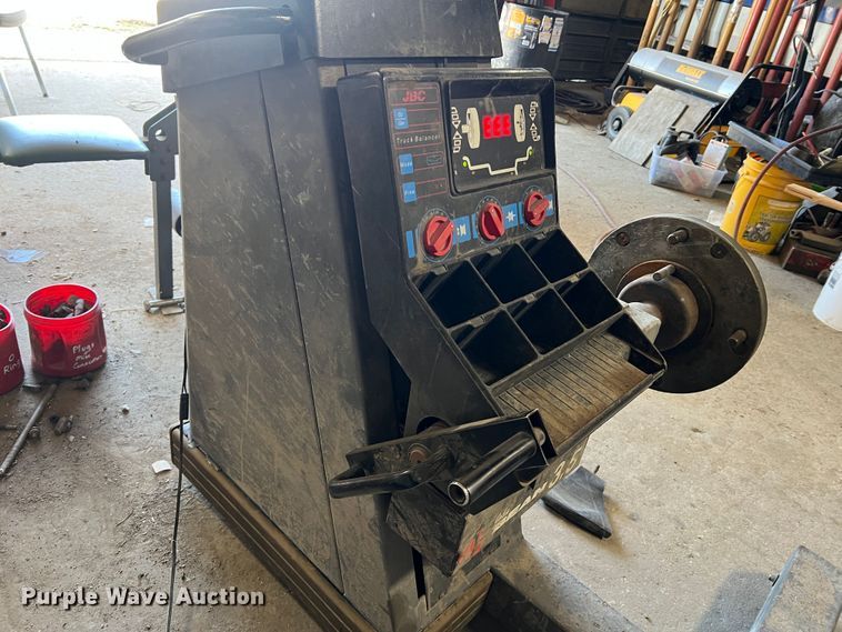 image for item KC9838 JBC 3.5  wheel balancer