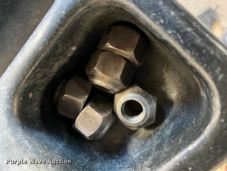 image for item KC9838 JBC 3.5  wheel balancer