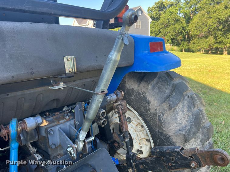 image for item KC9844 New Holland TC40  tractor