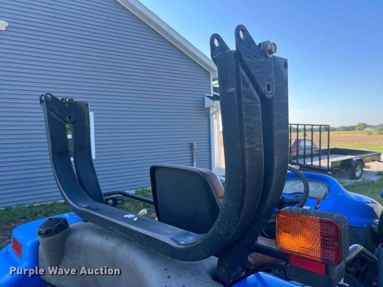 image for item KC9844 New Holland TC40  tractor