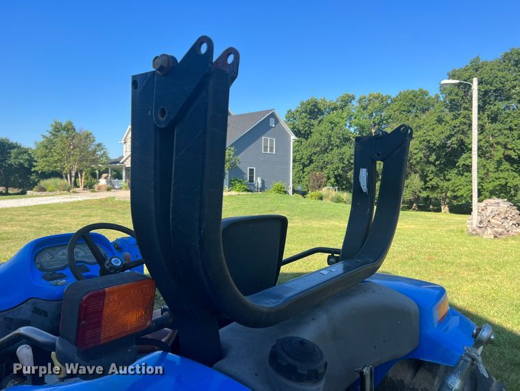 image for item KC9844 New Holland TC40  tractor