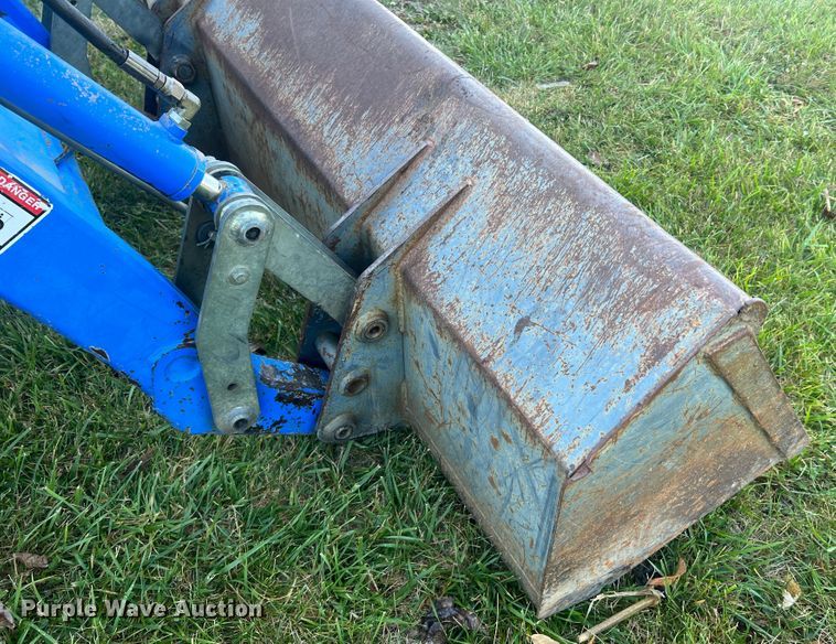 image for item KC9844 New Holland TC40  tractor