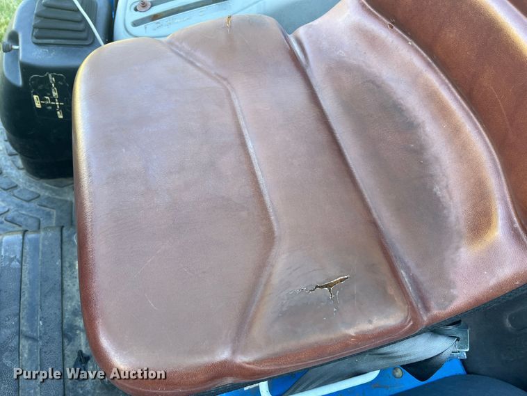 image for item KC9844 New Holland TC40  tractor