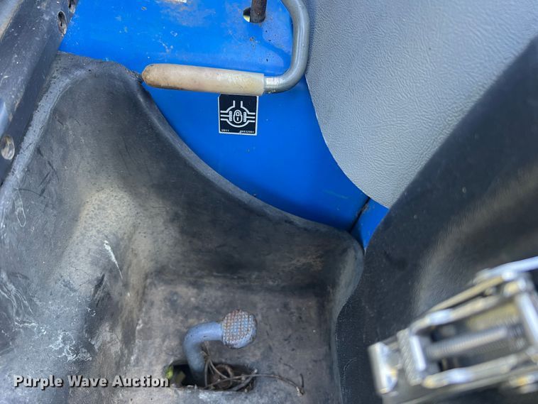 image for item KC9844 New Holland TC40  tractor