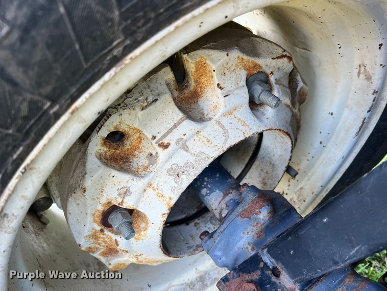 image for item KC9844 New Holland TC40  tractor