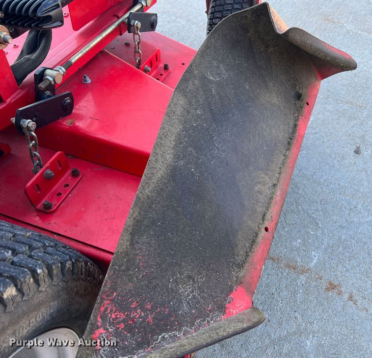 image for item KC9846 Gravely ProMaster PMZ260  ZTR lawn mower