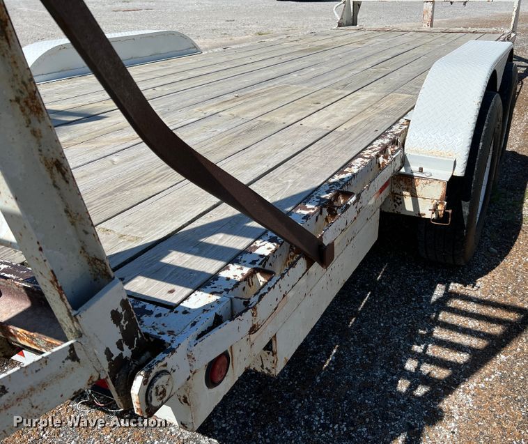 image for item KC9866 1994 Maxwell  equipment trailer