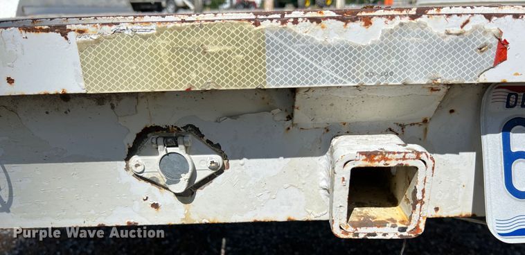 image for item KC9866 1994 Maxwell  equipment trailer