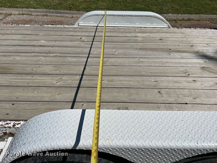 image for item KC9866 1994 Maxwell  equipment trailer