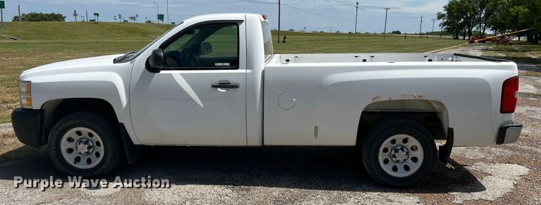 image for item KC9867 2011 Chevrolet Silverado 1500  pickup truck