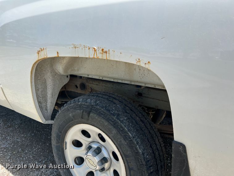 image for item KC9867 2011 Chevrolet Silverado 1500  pickup truck