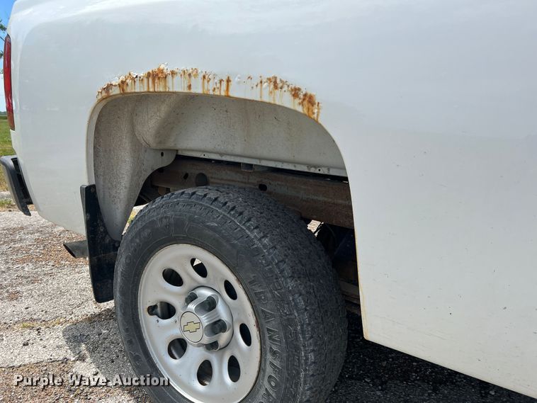 image for item KC9867 2011 Chevrolet Silverado 1500  pickup truck