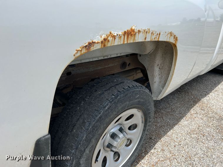 image for item KC9867 2011 Chevrolet Silverado 1500  pickup truck