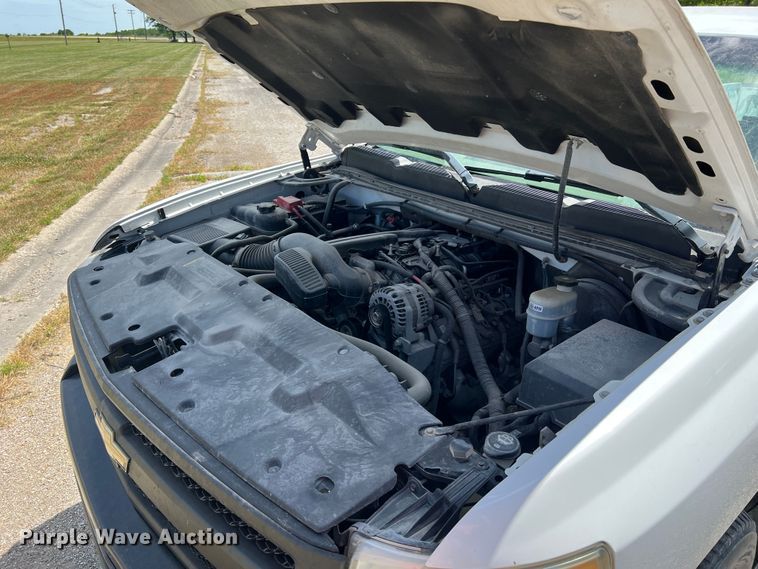 image for item KC9867 2011 Chevrolet Silverado 1500  pickup truck