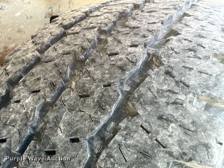 image for item KC9867 2011 Chevrolet Silverado 1500  pickup truck