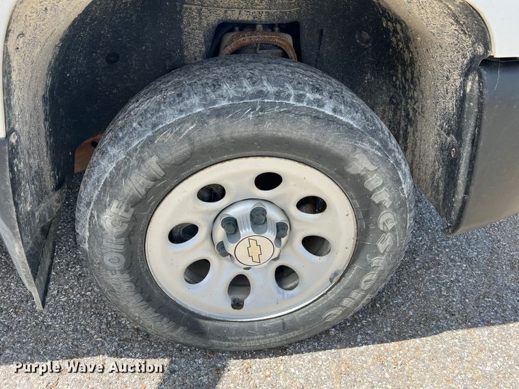 image for item KC9867 2011 Chevrolet Silverado 1500  pickup truck