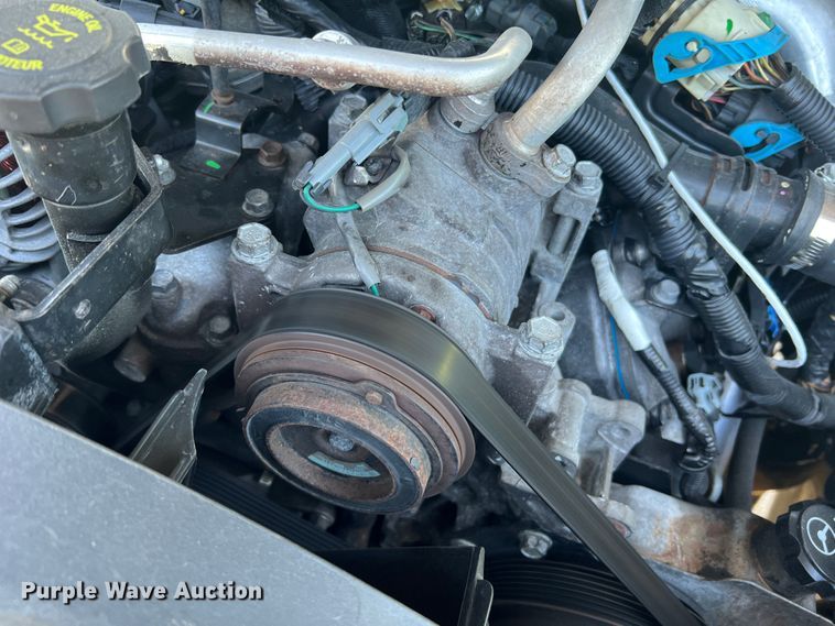 image for item KC9869 2007 GMC Sierra 3500HD  flatbed pickup truck