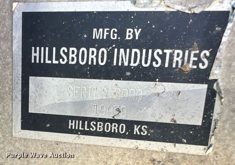 image for item KC9869 2007 GMC Sierra 3500HD  flatbed pickup truck