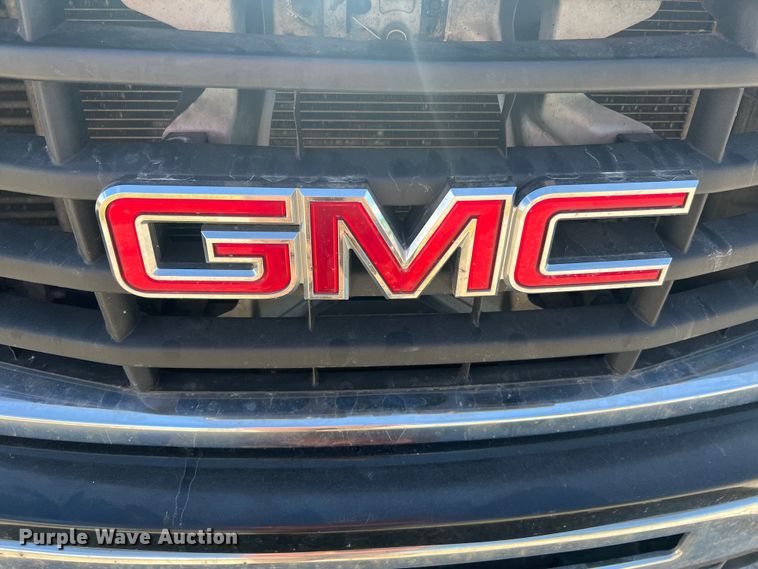 image for item KC9869 2007 GMC Sierra 3500HD  flatbed pickup truck