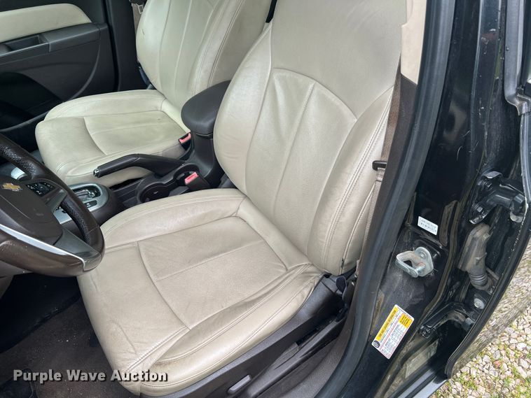 image for item KC9938 2011 Chevrolet Cruze LTZ