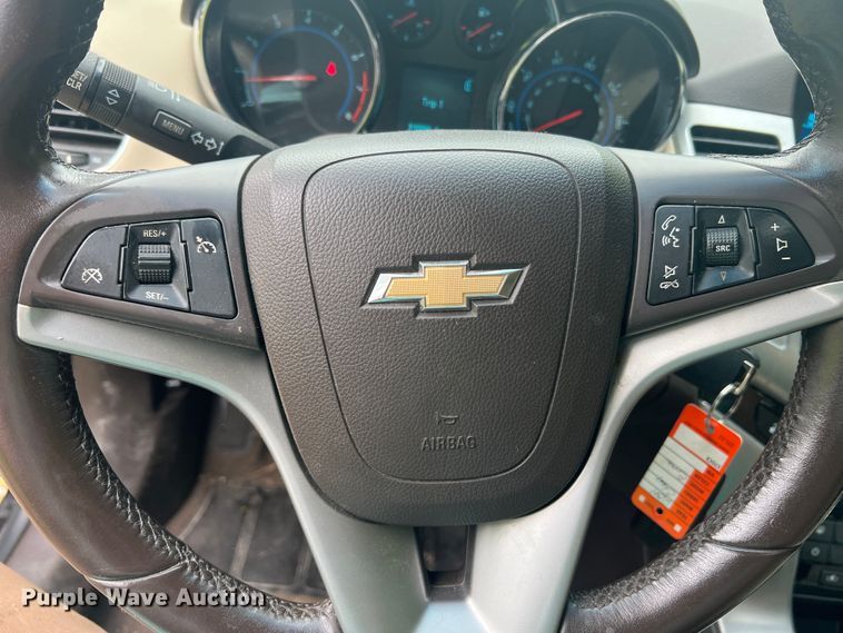 image for item KC9938 2011 Chevrolet Cruze LTZ