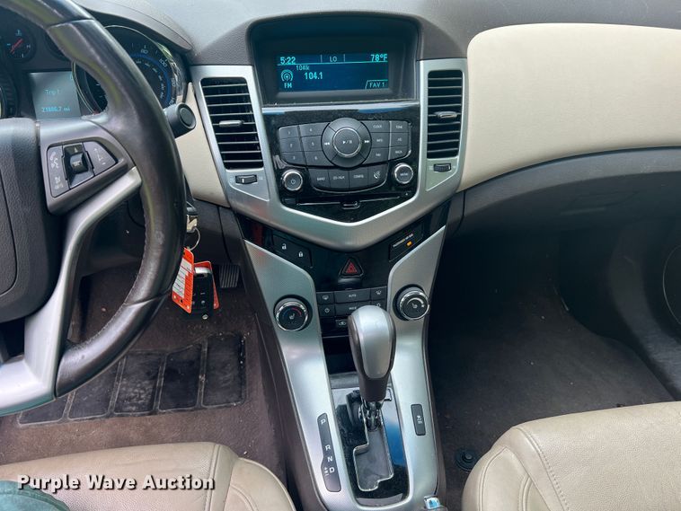 image for item KC9938 2011 Chevrolet Cruze LTZ