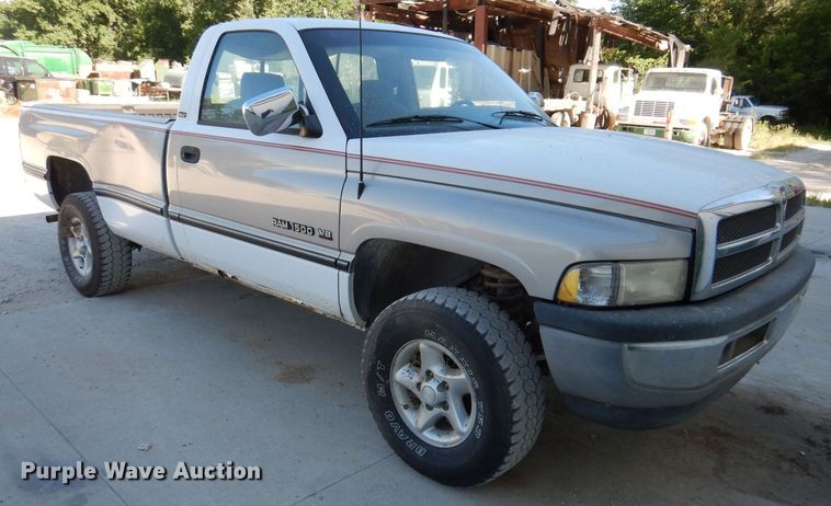 image for item KH9102 1997 Dodge Ram 1500  pickup truck
