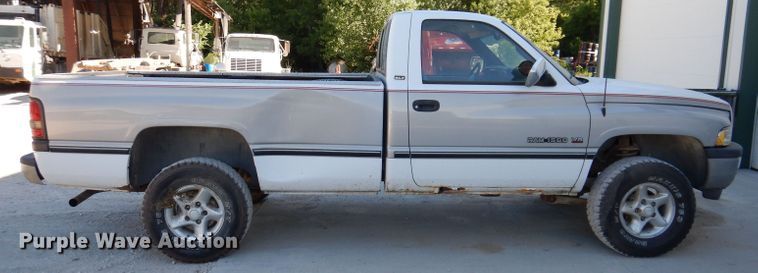 image for item KH9102 1997 Dodge Ram 1500  pickup truck