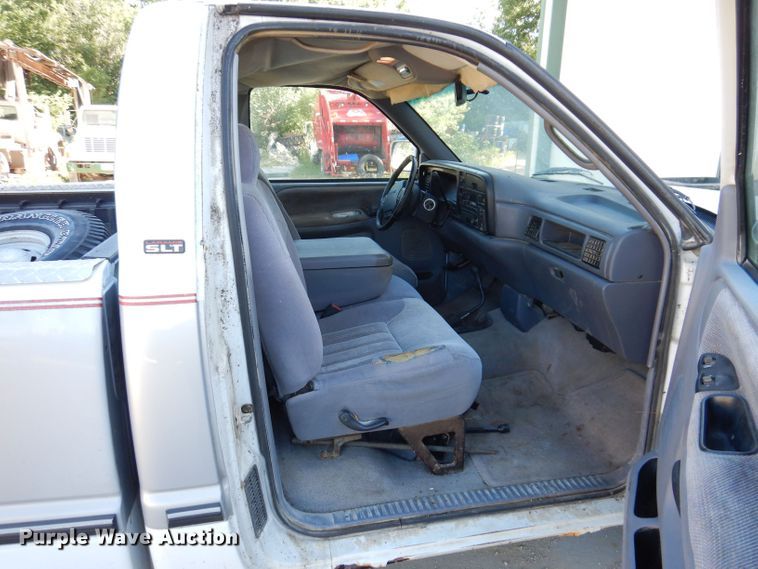 image for item KH9102 1997 Dodge Ram 1500  pickup truck