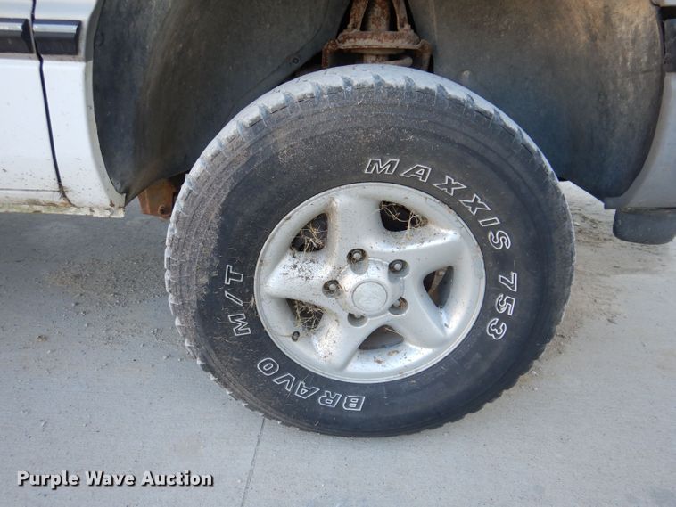 image for item KH9102 1997 Dodge Ram 1500  pickup truck