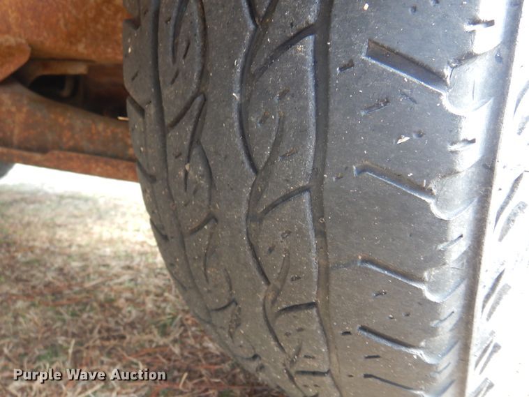 image for item KJ9581 1996 Chevrolet Suburban C1500  SUV