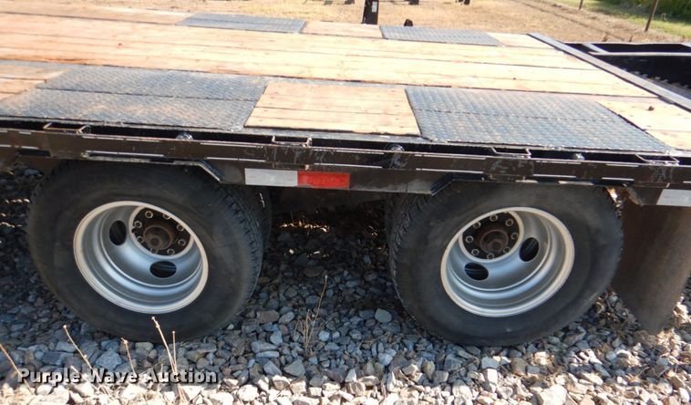 image for item KJ9858 2012 Big Tex 22GN-20BK+5  equipment trailer